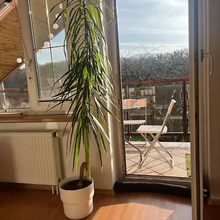Podkrovni S Balkonem Séjour chez l'habitant *