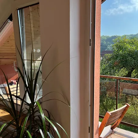 Ubytování v soukromí Podkrovní S Balkónem