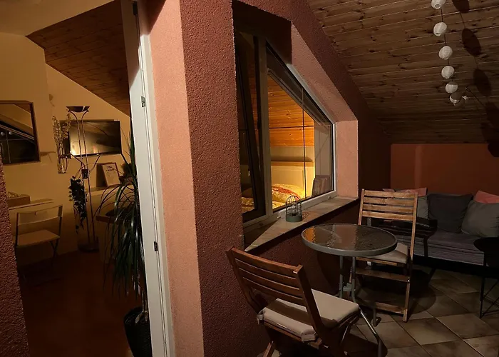 Podkrovní S Balkónem