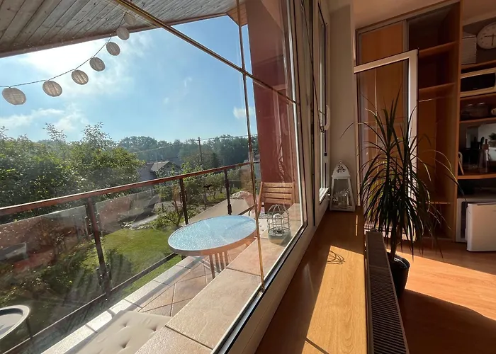 Podkrovní S Balkónem *